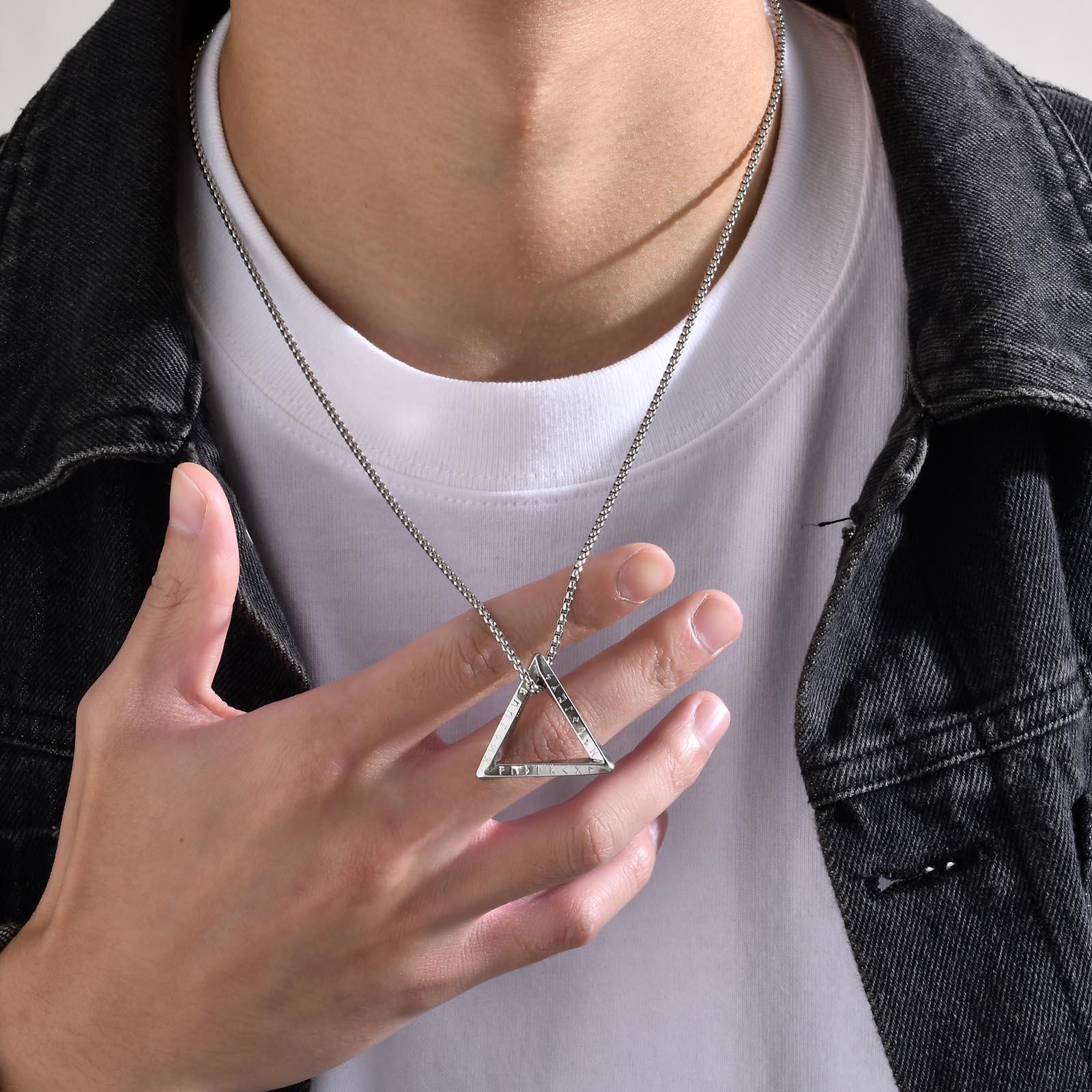 Colar Mistery - Alfa Wear - colar, colar de aço, colar de metal, colar masculino, minimalista, misterioso, triangulo
