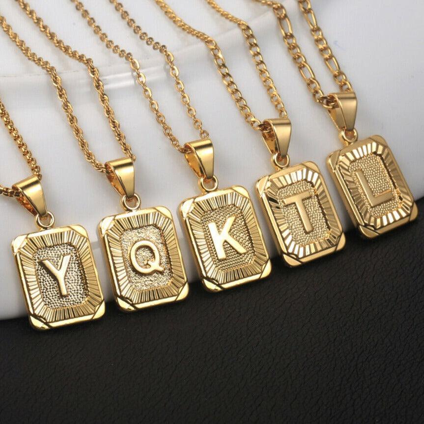 Colar Letra Inicial do Nome Folheado a Ouro 18k - Alfa Wear
